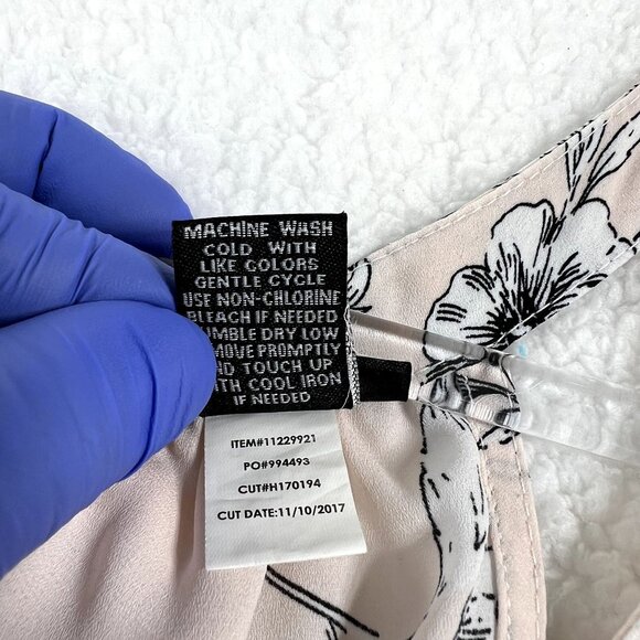 Torrid Womens 3X Floral Halter Hilo Top Blush Black Sleeveless Swing Whimsical - Picture 8 of 9